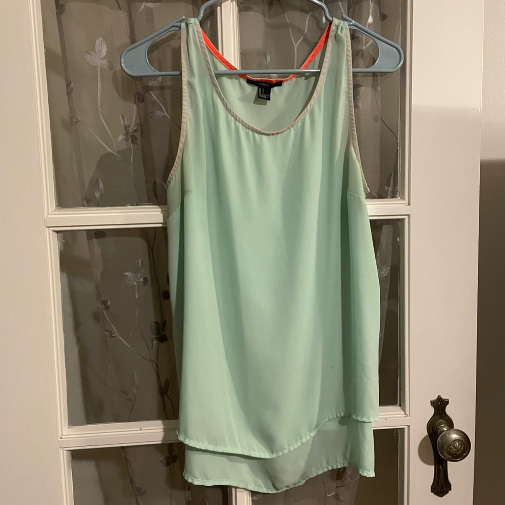 Mint high-low top